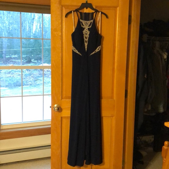 Dresses & Skirts - Prom Dress For Sale!